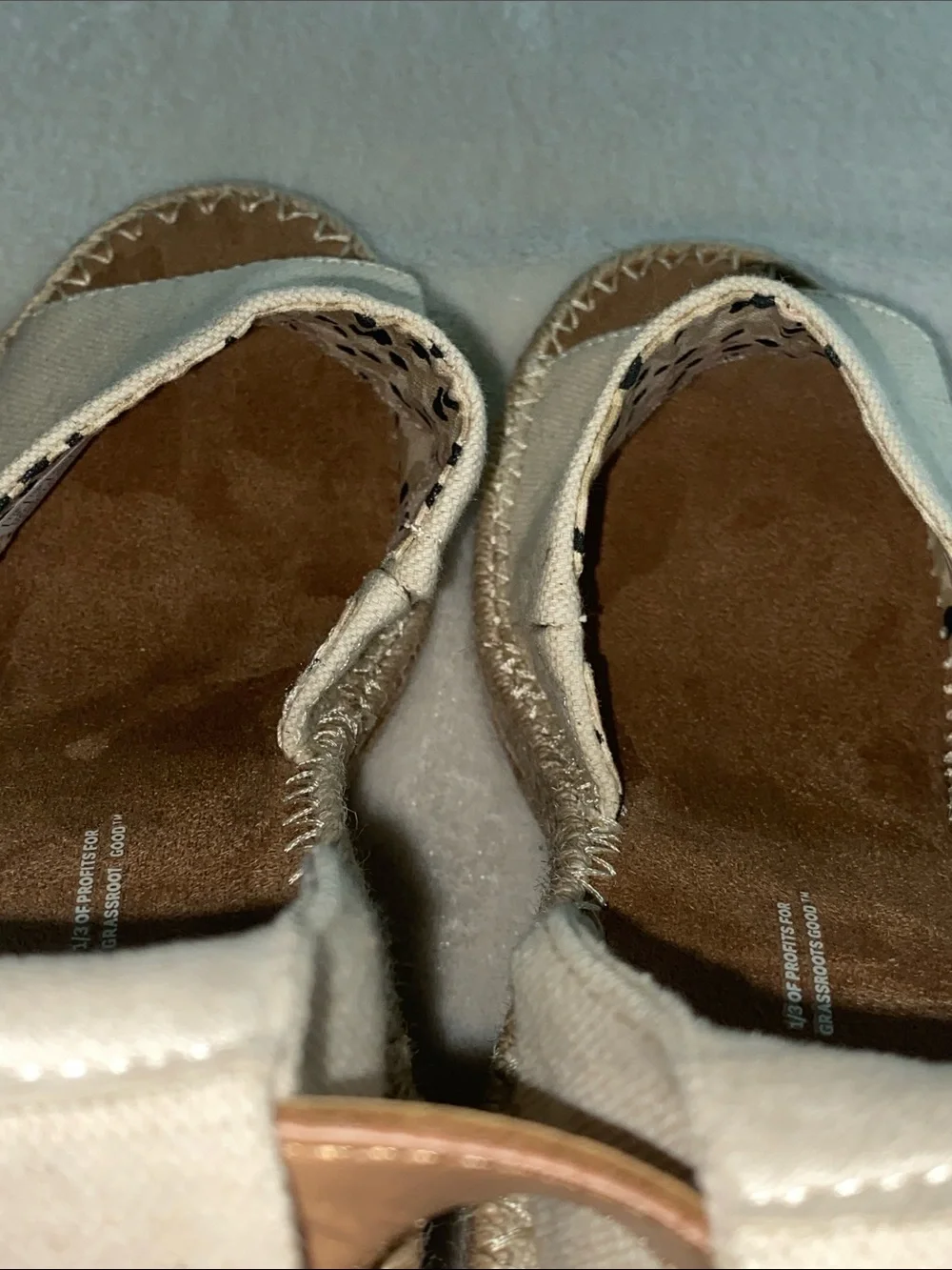 NWOT Toms Canvas Espadrille Wedge Sandals Beige Jute Cord Heels Sz. 9 “Monica”